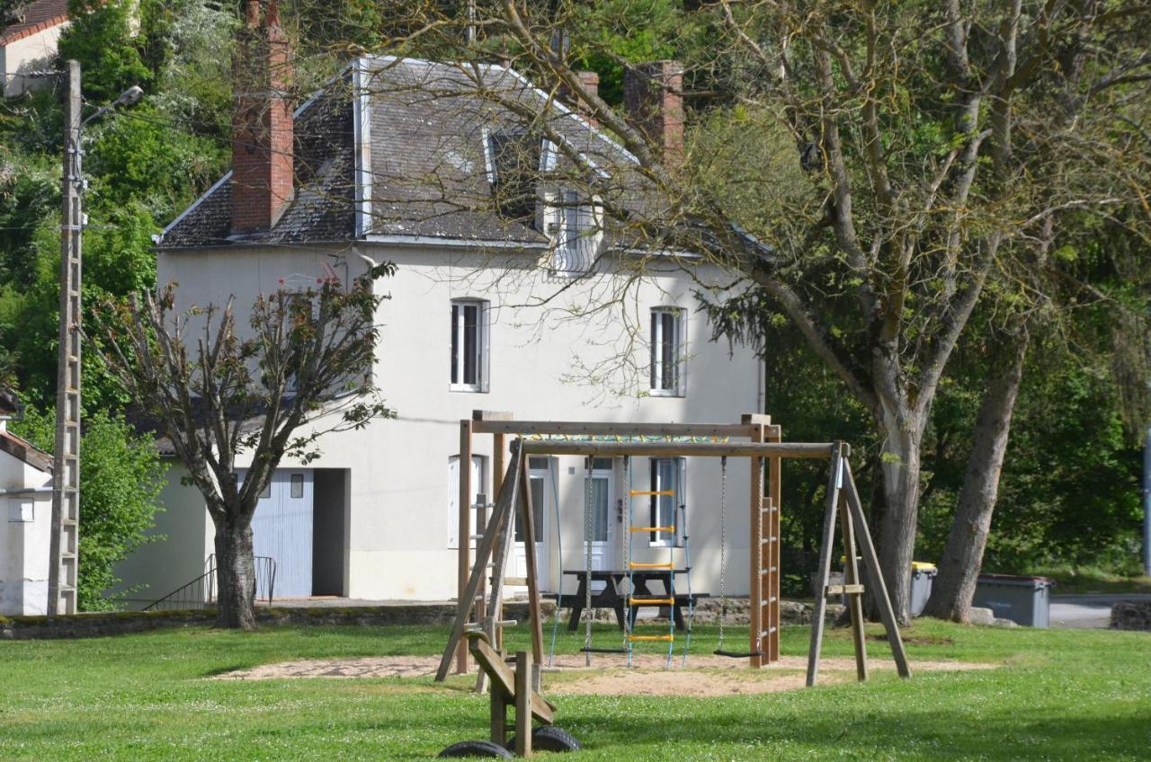 AU BORD DE L'EAU Studio 2 Chambon-sur-Voueize Extérieur photo